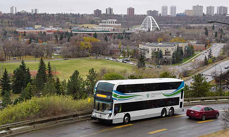 Strathcona Alexander Dennis Enviro500MMC 8022